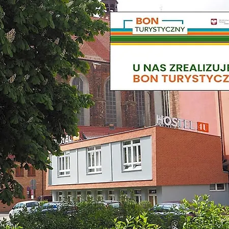 Hotell Hostel4u *